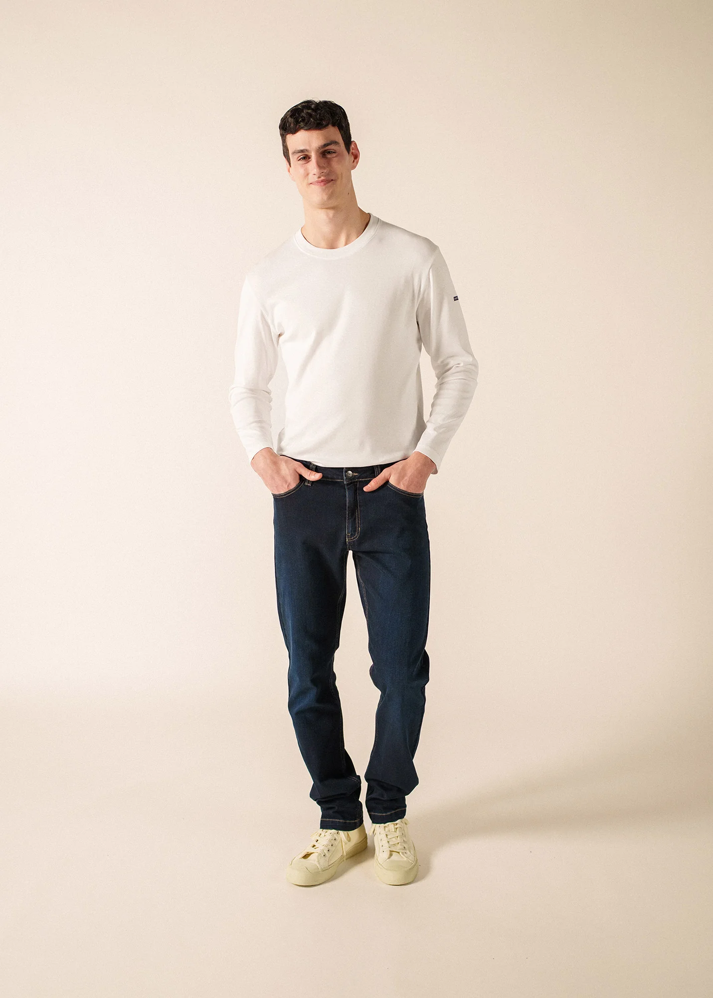 Miniature 1